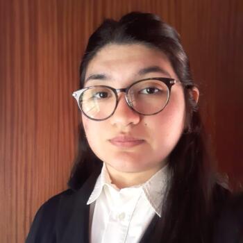 Babysitter in San Fernando: Agustina