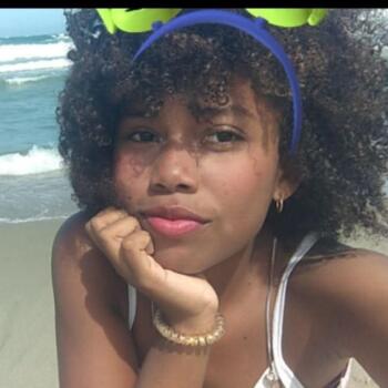 Niñera en Caraballeda: Adrianyelis