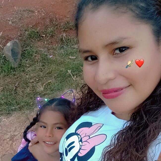 Babysitter in Burunga: Arjeli