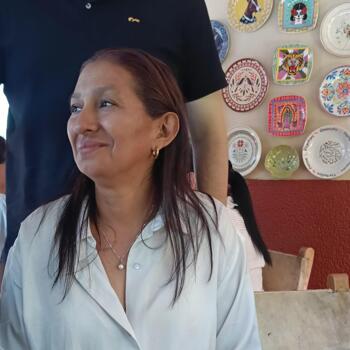 Niñera Medellín: Amparo