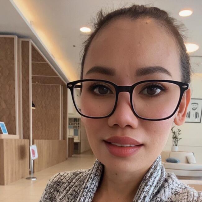Babysitter in Dubai: Jannah