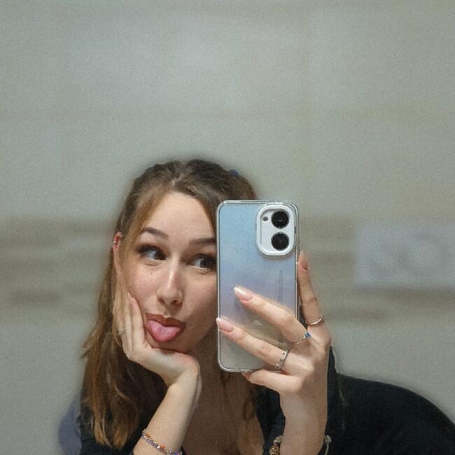 Babysitter a Foligno: Veronica