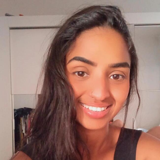 Babysitter in Campinas: Kayene
