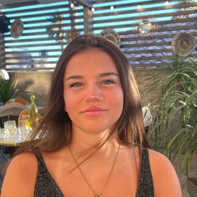 Babysitter in Lampertheim: Célia