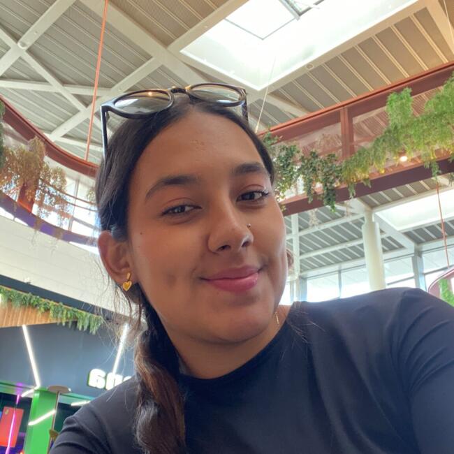 Nanny in Elche: Juliana