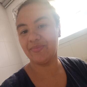 Babysitter in Diadema: Crislen