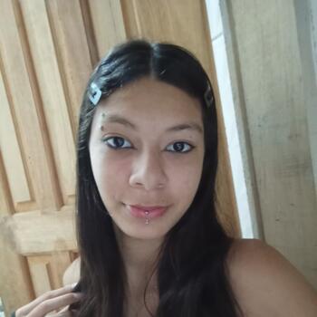 Babysitter in Porto Seguro: Evelyn