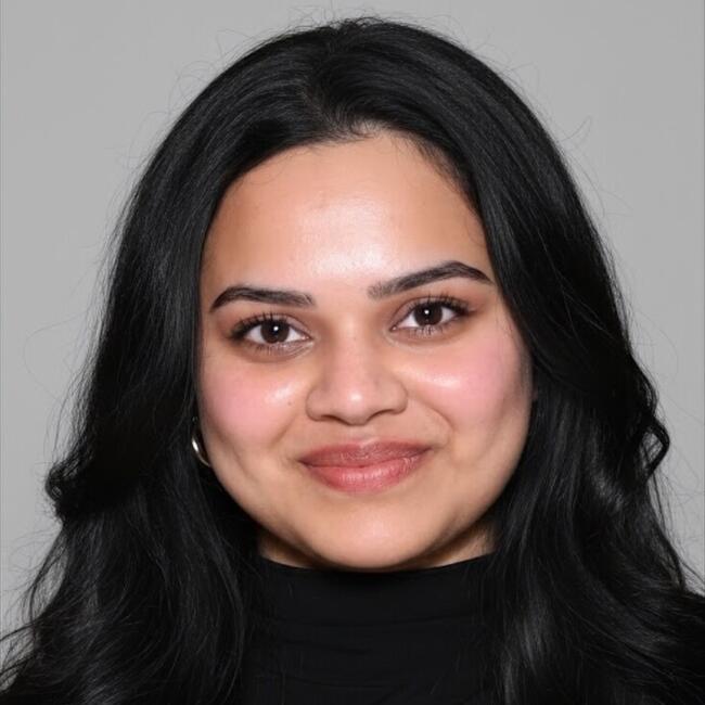 Babysitter in Dublin: Deksha