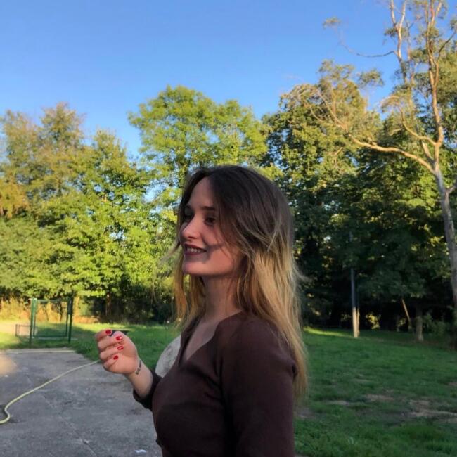 Babysitter in Pont-l'Abbé: Marie