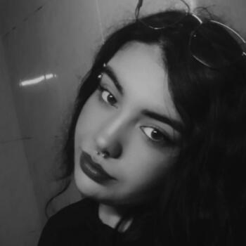 Babysitter in Maia: Daniela