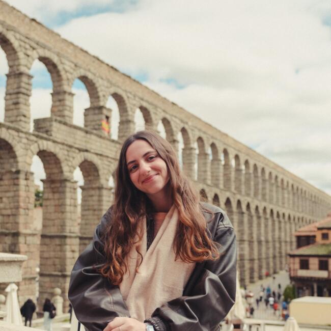 Niñera en Madrid: Ariadna