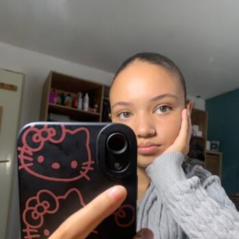 Babysitter in Villiers-le-Bel: Lou