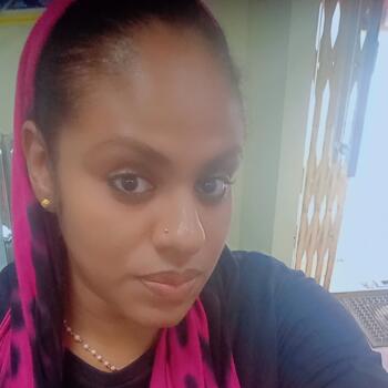 माता-पिता पुणे: Francisca