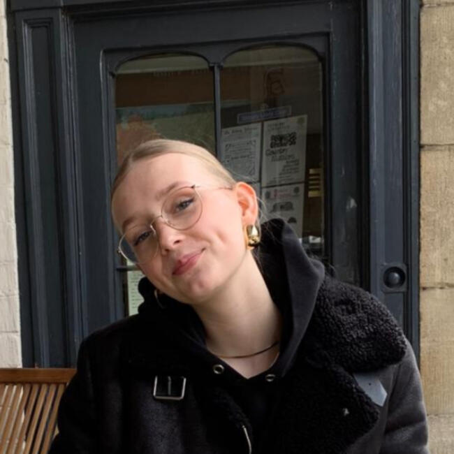 Babysitter in Sneek: Liede