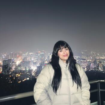 Babysitter Seoul: Giulia