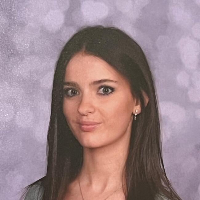 Babysitter in Leeds: Megan