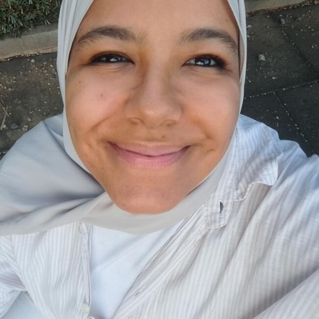 Babysitter in Istanbul: Iman