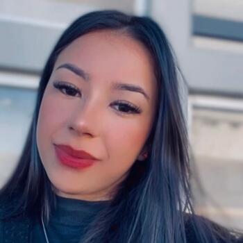 Babá em Fraiburgo: Camila