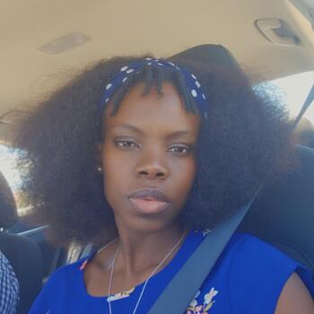 Babysitting job in Dallas: babysitting job Brenda