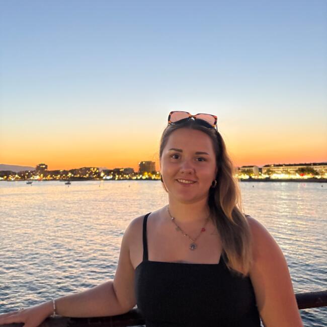 Babysitter in Perth: Lise