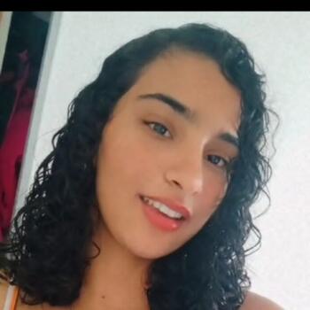 Babá em Praia Grande: Raquely