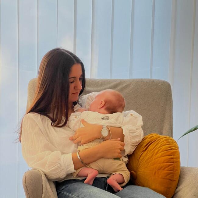 Babysitter in Saint-Ouen-d'Aunis: Maud