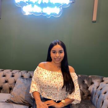 Niñera en David: Carol