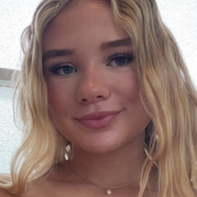 Babysitter in Launceston: Ruby