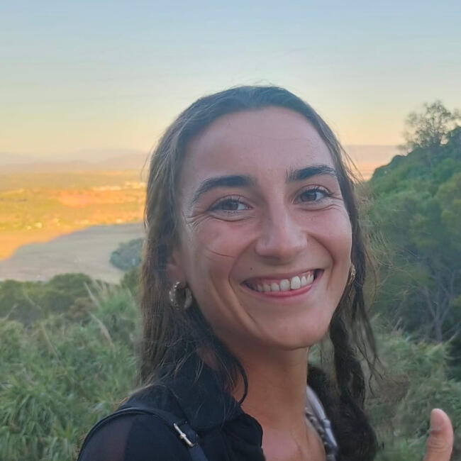 Nanny in Wetzikon: Julia