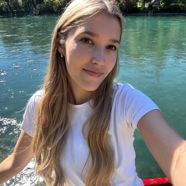 Babysitter in Bern: Neda