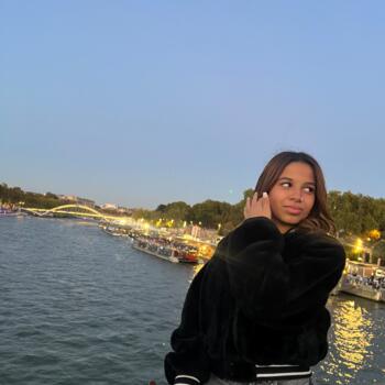 Babysitter in Bobigny: Riham