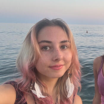 Babysitter Coulsdon: Jess