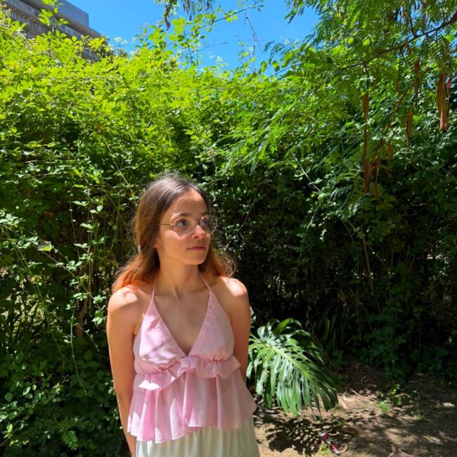 Babysitter in Quinta do Conde da Cunha: Ana