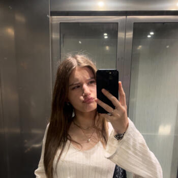 Babysitter Lyon: Megii