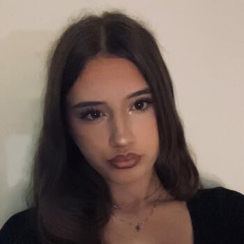 Babysitter in Lyon: Megi