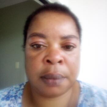 Nanny Roodepoort: Hazvinei