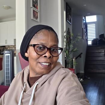 Baby-sitter in Cornwall: Taiwo