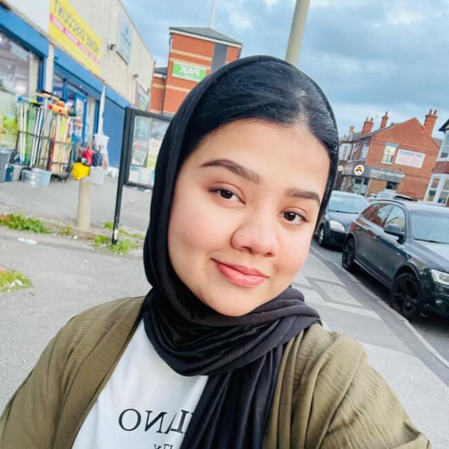 Babysitter in Nottingham: Syeda