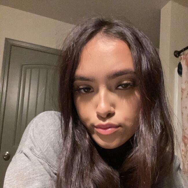 Babysitter in Colorado Springs: Aja