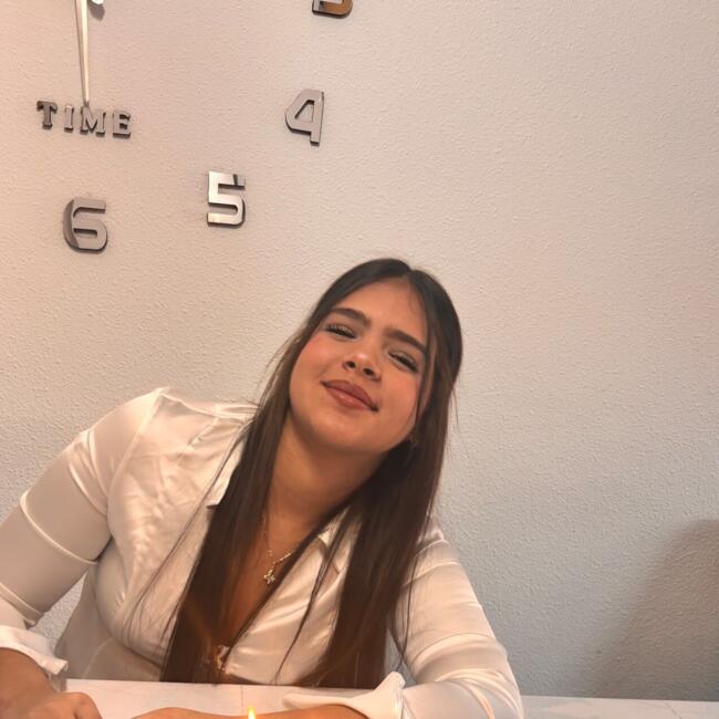 Canguro en Sagunto: Stephania