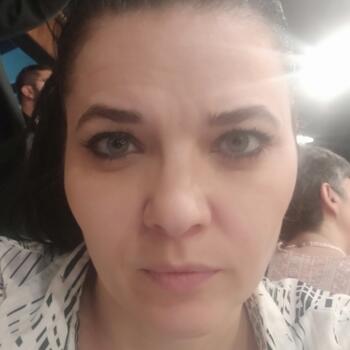 Babysitter in Athens: Katerina