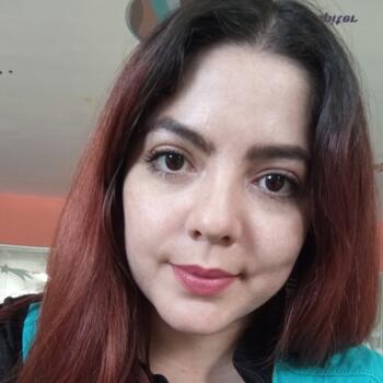 Niñera en Medellín: Laura