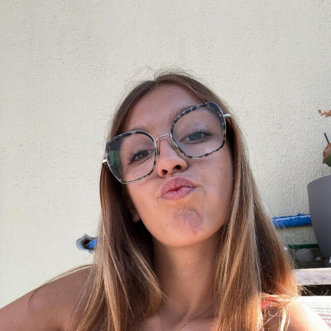 Babysitter in Idron: Leane