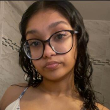 Babysitter in North Lauderdale: Jade