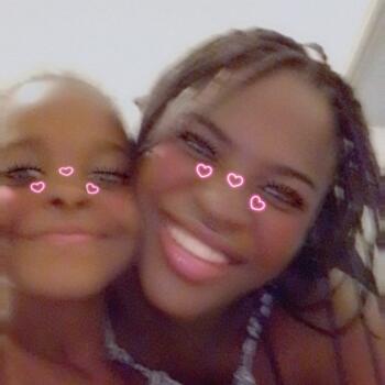 Nounou à Narbonne: Yafatoumatta