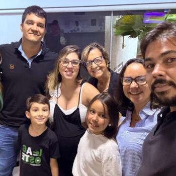 Emprego de babá em Goiânia: emprego de babá Camila
