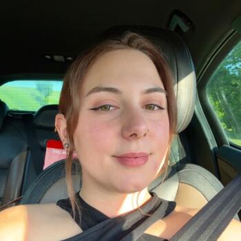 Babysitter Jaulgonne: Lorine