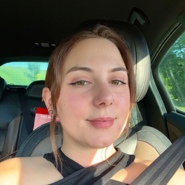 Babysitter in Jaulgonne: Lorine