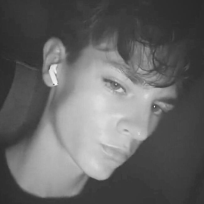 Babysitter in Prague: John