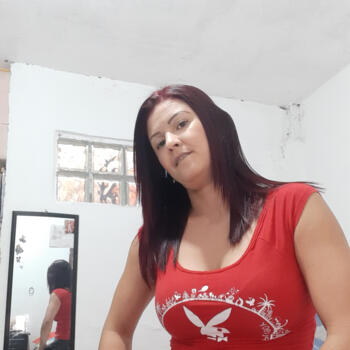 Niñera en Bello: LEIDY